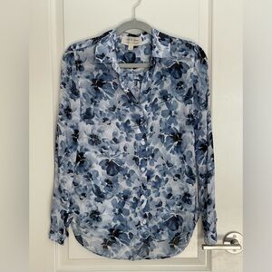 Cloth & Stone Blue Floral Gauzy Button Up Shirt Small Lightweight